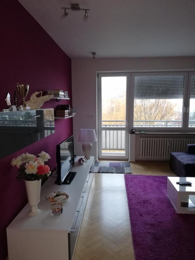 Апартаменты Plne Vybaveny Apartman Polni 1299 Kojetin Экстерьер фото